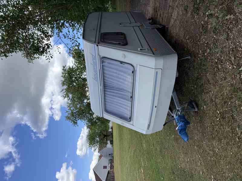 Zazimování / celoroční stání pro karavan a obytné auto  - foto 6