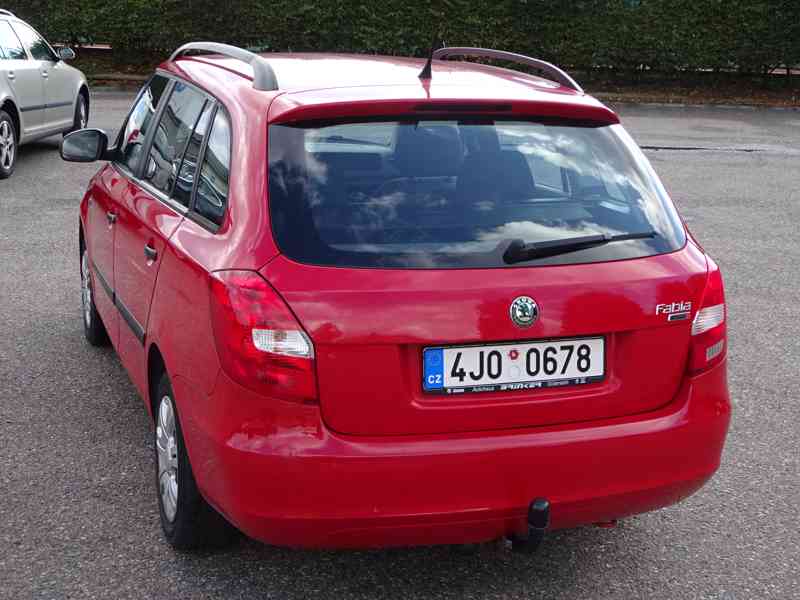 Škoda Fabia 1.2i Combi r.v.2010 Koupeno v ČR - foto 4