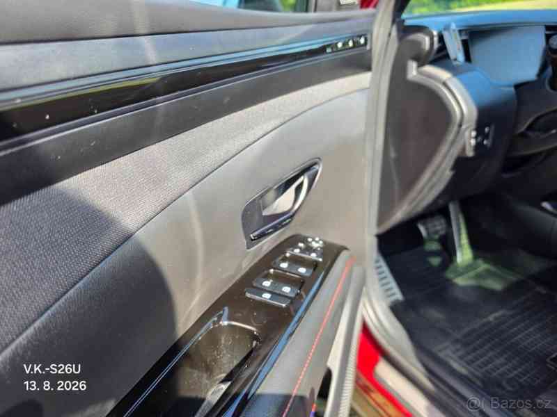 Hyundai Tucson 1,6   T-GDi P-HEV Style Premium 4x4 - foto 13