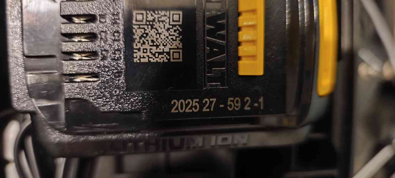 DeWALT DCD 799  - foto 2