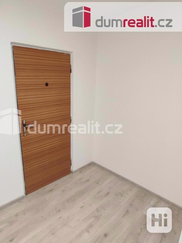 prodej bytové jednotky 2+1 s lodžií, ul. Jana Zajíce, Ústí nad Labem - Severní Terasa - foto 11