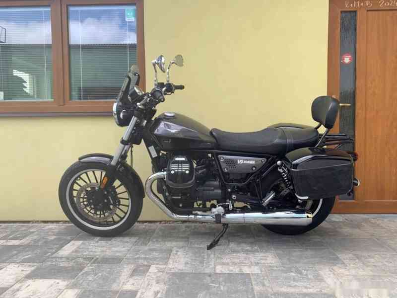 Moto Guzzi V9 Roamer - foto 8