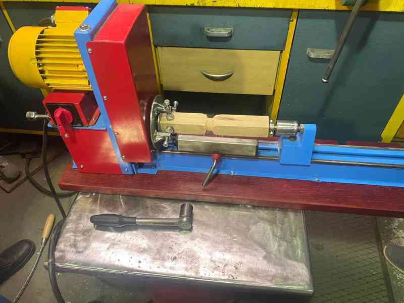 Soustruh na dřevo  - foto 17