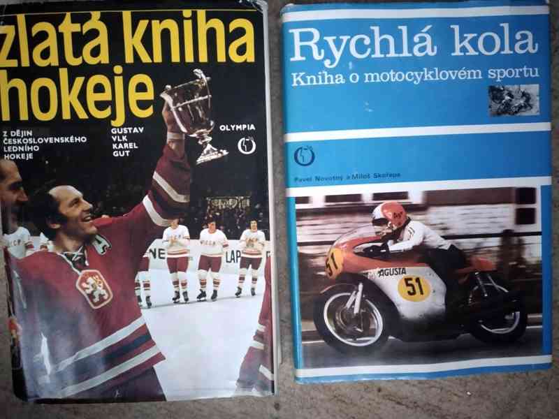 Prodám knihy o sportu - fotbalu, hokeji - foto 6