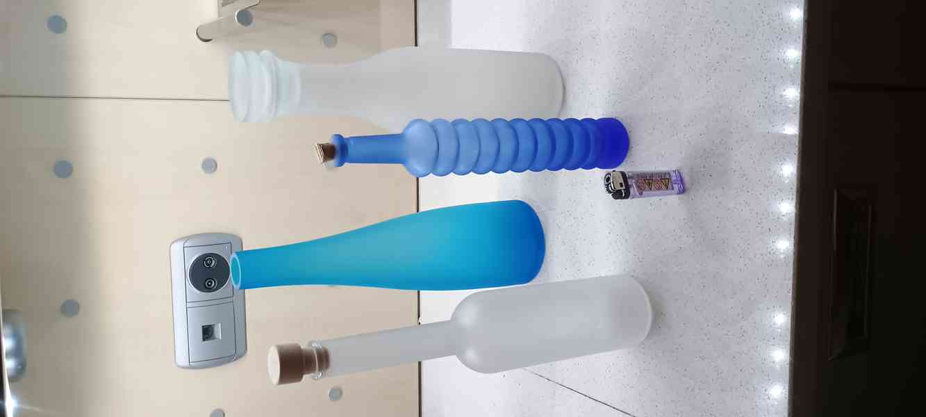 Skleněné vázy ZDARMA - foto 4