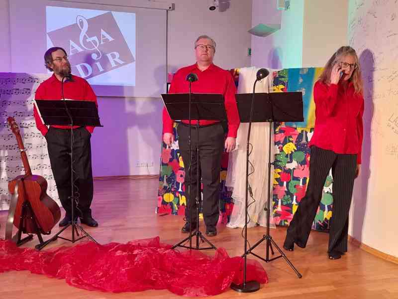Hledáme recitátory a hudebníky - foto 2