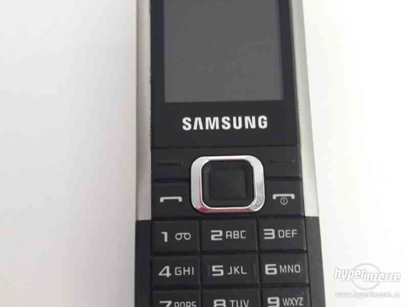 Samsung E1120 (V18110047) - foto 1