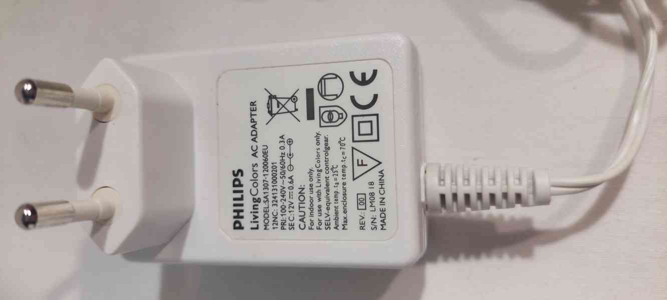 Led stmívatelná stolní lampa Philips - foto 3