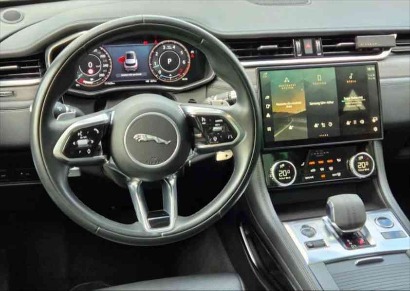 Jaguar F-Pace 2,0 - foto 2