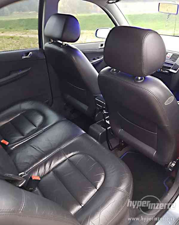 ŠKODA FABIA  1.9 TDI 74KW (chip na 103KW) RS paket - foto 5