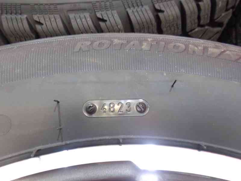 Toyota RAV4 nova zimna sada kol 225/65R17  - foto 5