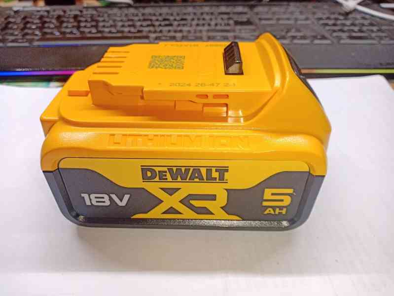 DeWALT DCB184 aku baterie 18V XR Li-Ion (5.0 Ah) - foto 2