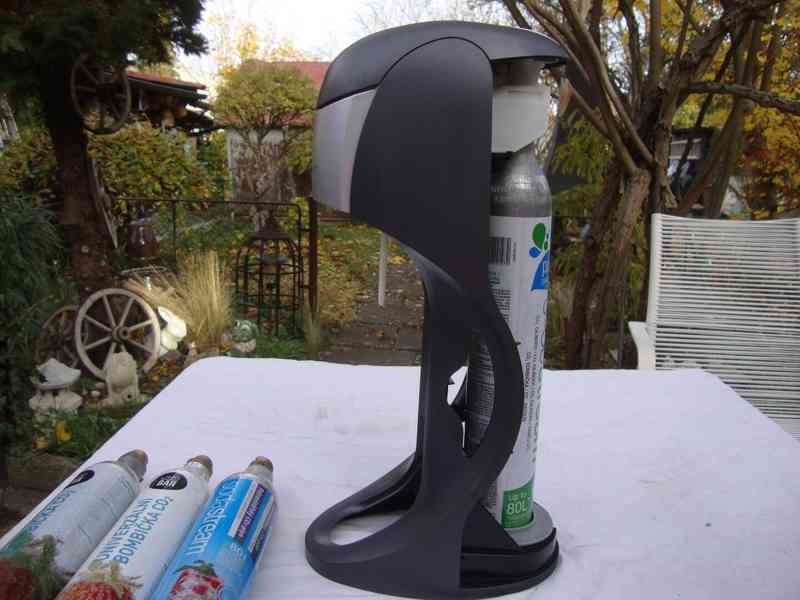 SodaStream Dynamo Black/Titan + 4x bombička CO2 funkční - foto 5