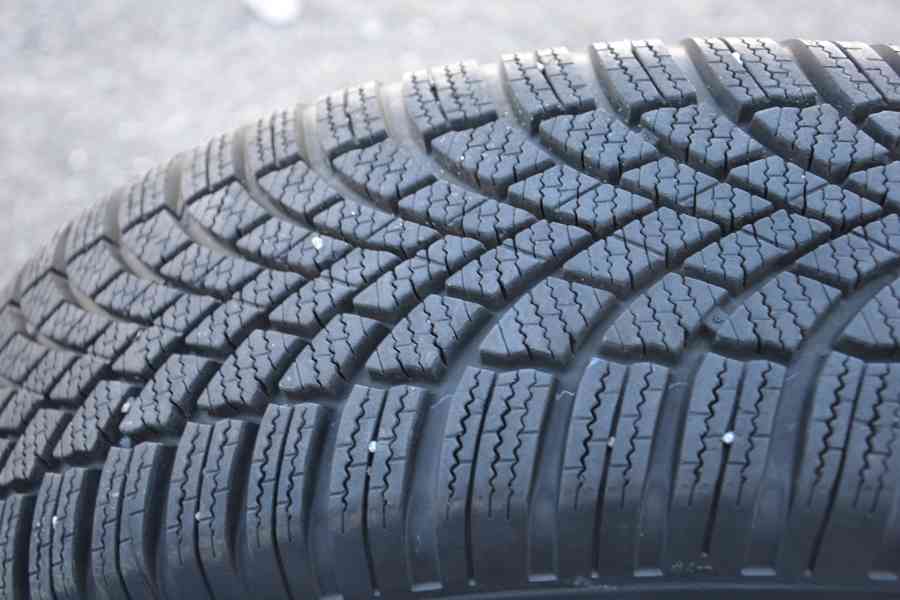 Š.Fabia IV/VW Polo.S.Ibiza -NOVÁ zimní ALU sada 185/65R15. - foto 16