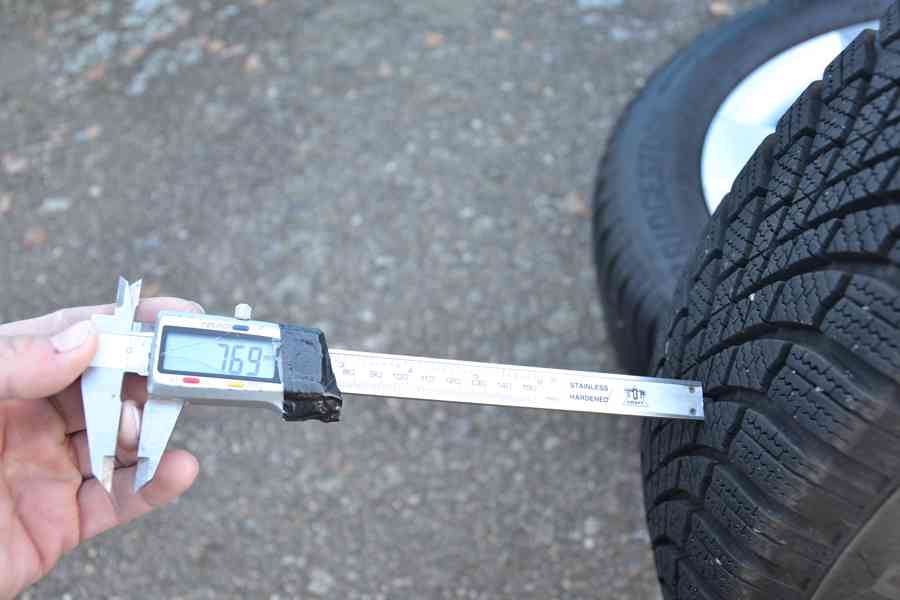 Š.Fabia IV/VW Polo.S.Ibiza -NOVÁ zimní ALU sada 185/65R15. - foto 20