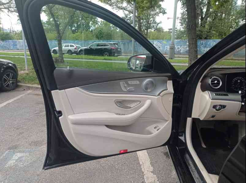 Mercedes-Benz E 300 AVANTGARDE Autom. AVANTGARDE - foto 4