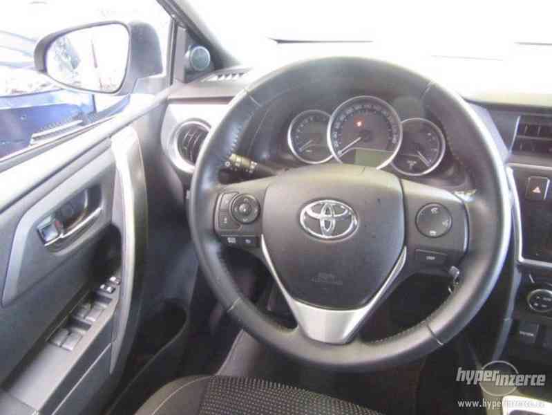 Toyota Auris Touring Sports 1.6 - foto 4
