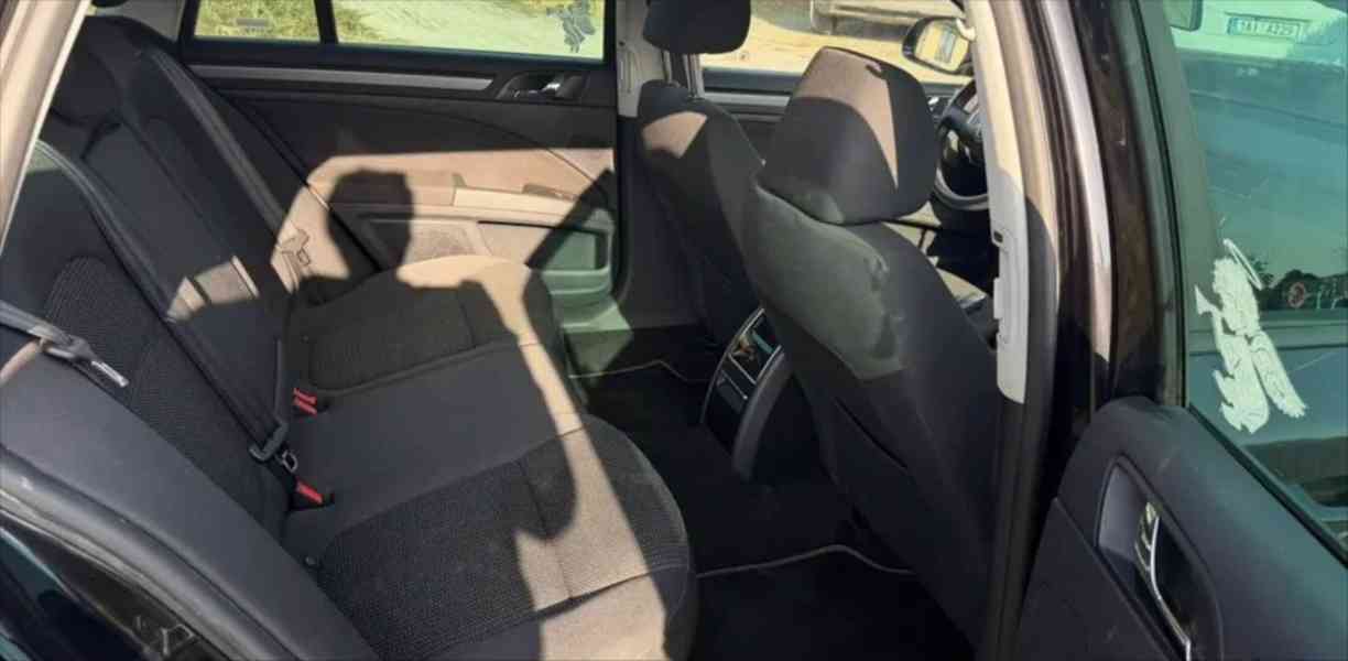 Škoda Superb 2,0   TDI - foto 4