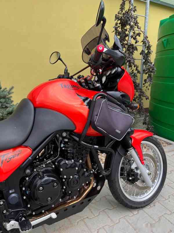 Triumph Tiger 955i - foto 6