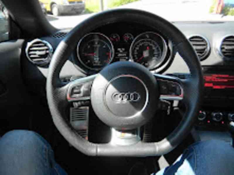 Audi TT 2.0 TDI QUATTRO. - foto 9