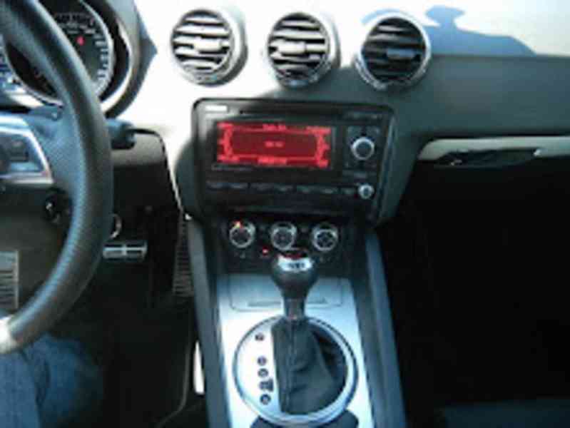 Audi TT 2.0 TDI QUATTRO. - foto 10