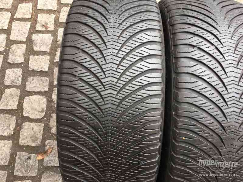 225 55 17 R17 celoroční pneu Goodyear Vector - foto 2