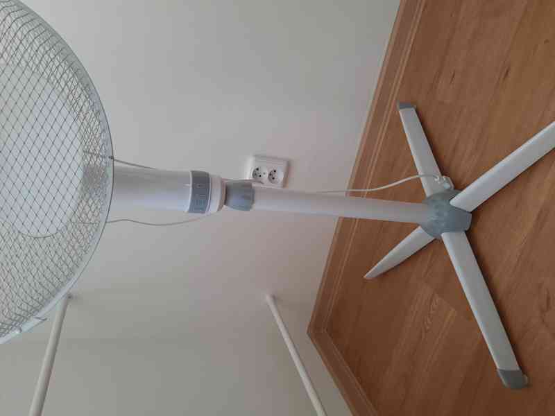 Stojanový ventilátor - foto 2
