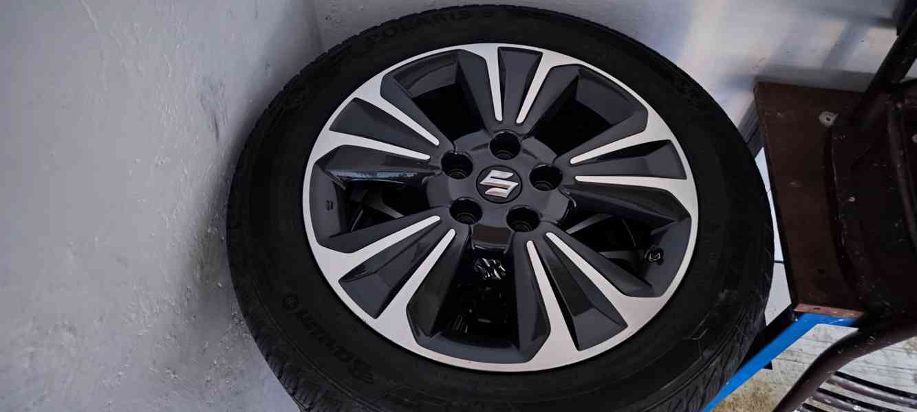 Alu kola Suzuki Vitara 215/55/17 - foto 4