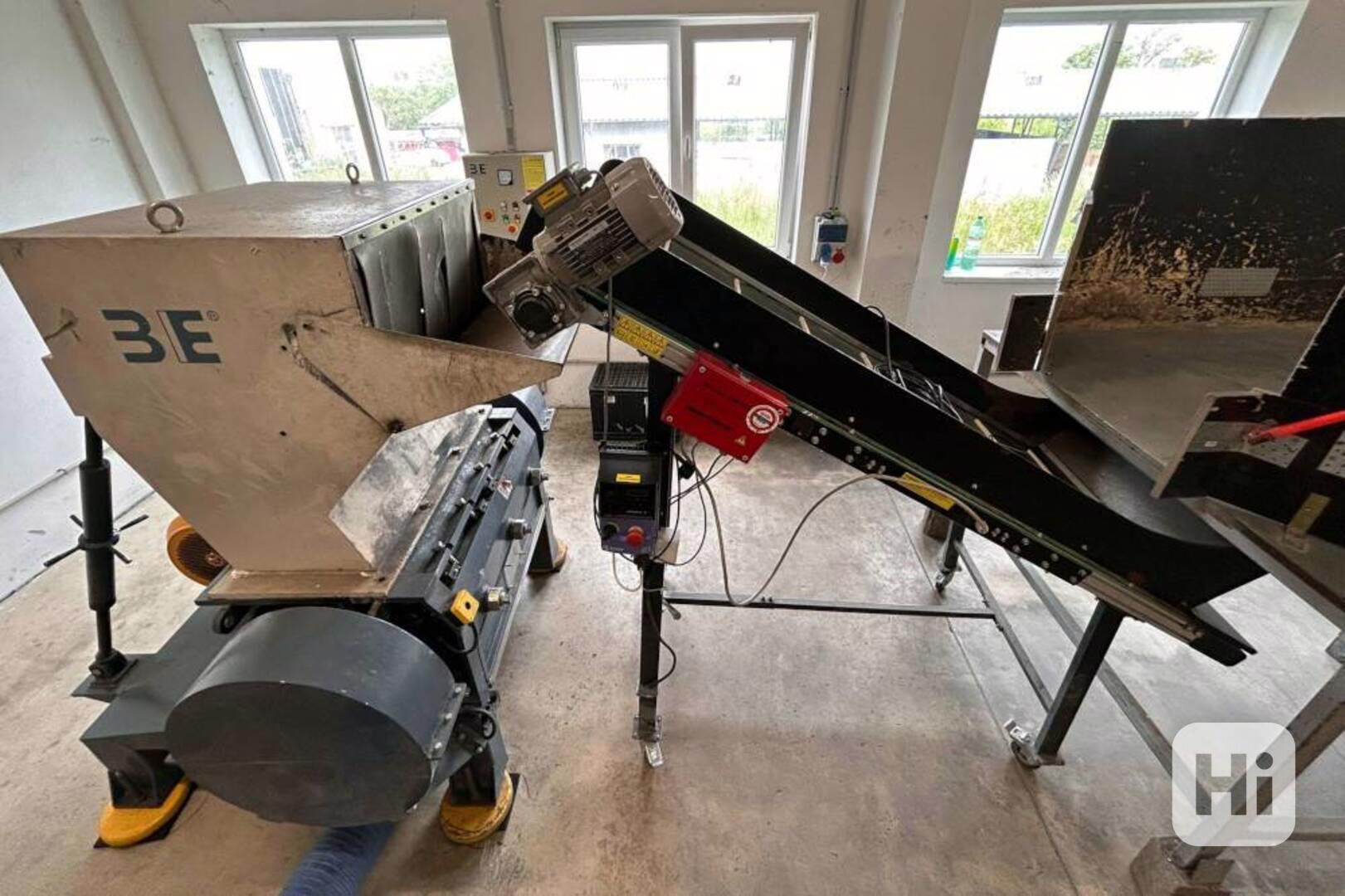 Rychloběžný mlýn 3E Recycling 30 kw + příslušenství - foto 1