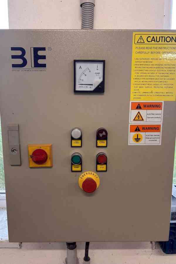 Rychloběžný mlýn 3E Recycling 30 kw + příslušenství - foto 9