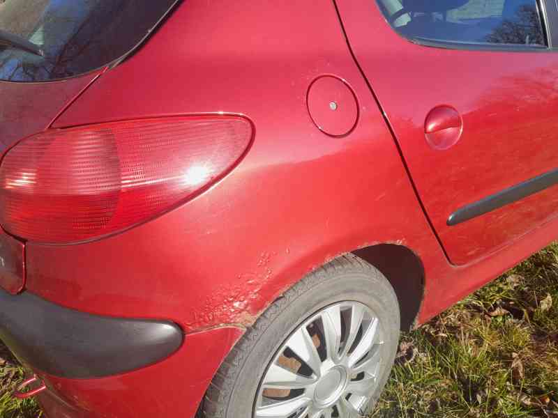 Peugeot 206, 1,1 ccm, 44 kW - foto 5