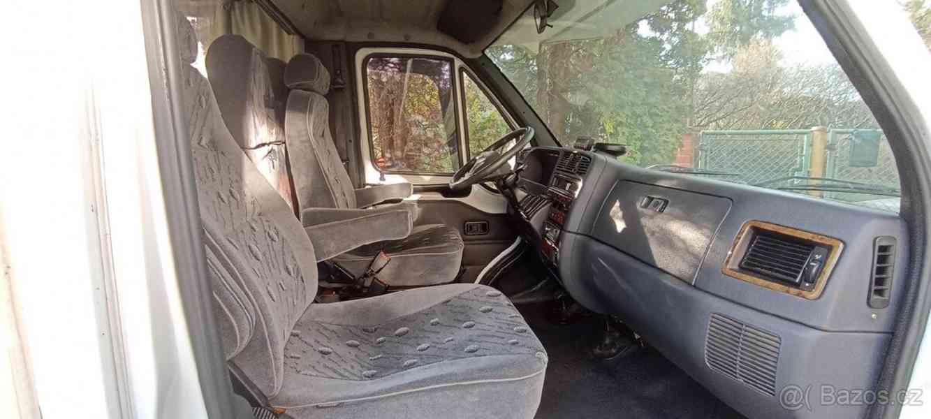 Fiat Ducato 2,5   obytné auto Knaus Traveller 59 - foto 12