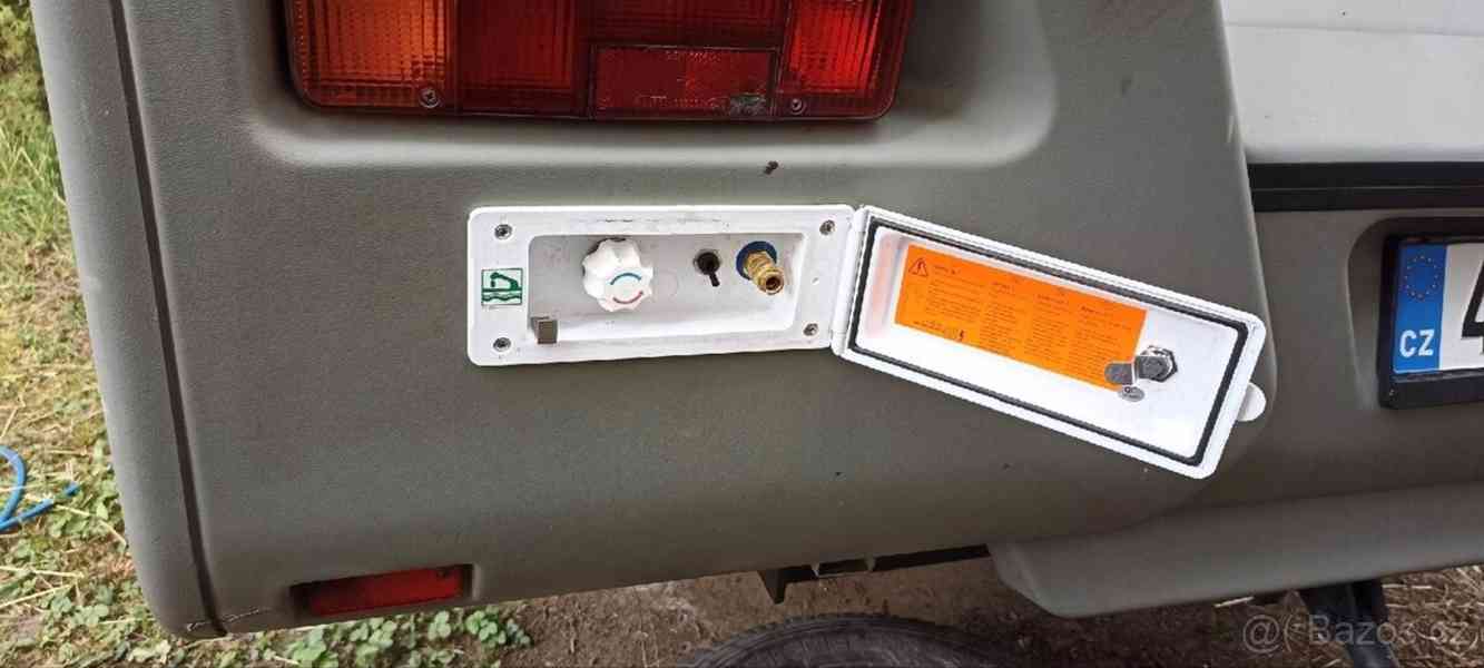 Fiat Ducato 2,5   obytné auto Knaus Traveller 59 - foto 15