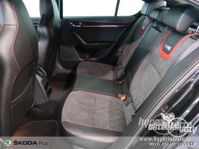 Škoda Octavia 2.0, benzín, automat, rok 2018, navigace, kůže - foto 1