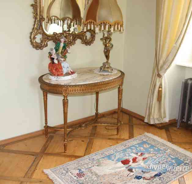 Oválný stolek Ludvík XVI, zlacený - foto 1