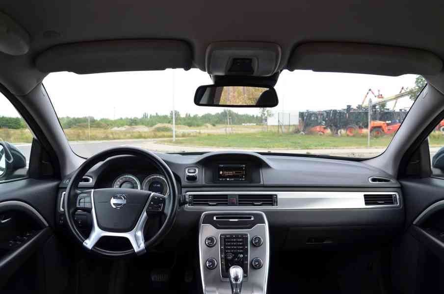 Volvo V70 Bi-Fuel 2.0T 157 kW, benzín/CNG - foto 11