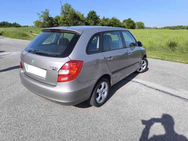 Škoda Fabia Combi 1.2 HTP Ambiente - foto 3