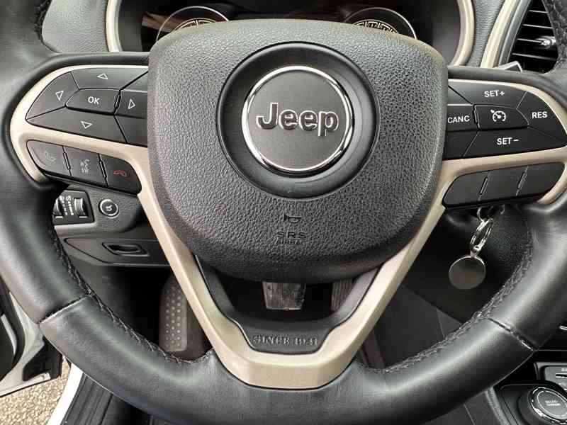 Jeep Cherokee 2.2CRD 4x4/136kW/1MAJ/TOP - foto 25