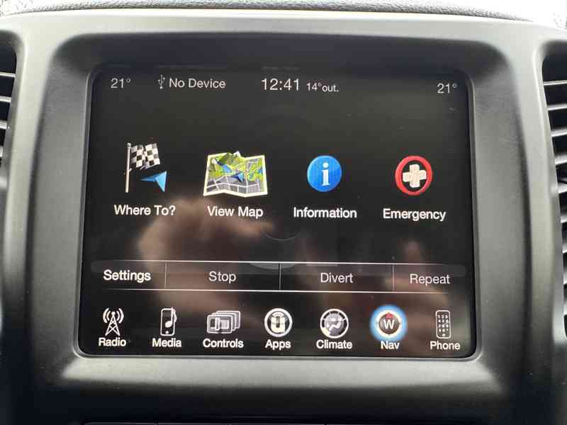 Jeep Cherokee 2.2CRD 4x4/136kW/1MAJ/TOP - foto 35