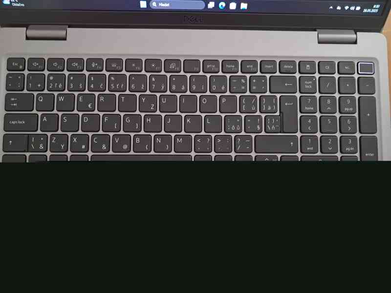 Dell Latitude 5520 - foto 2