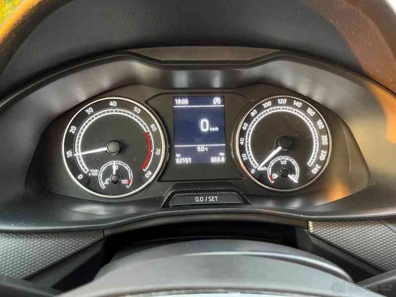 Škoda Scala 1,0   tsi 85 kw v záruce - foto 6
