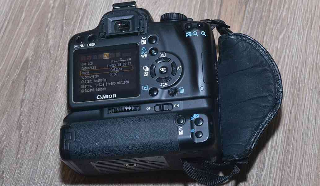 Canon EOS 1000D **APS-C + *battery grip*6300 Exp - foto 6