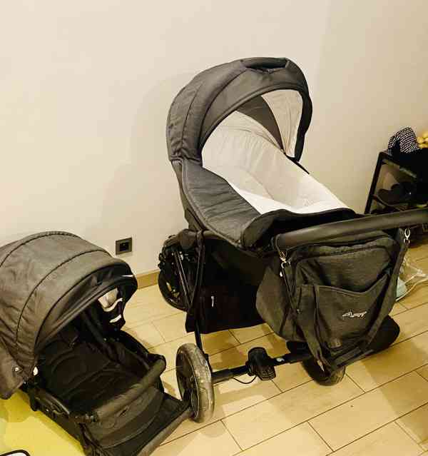 Kočárek po 1 diteti - foto 2