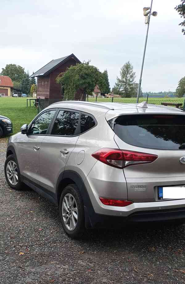 Hyundai Tuson 1,7 CRDI - foto 3