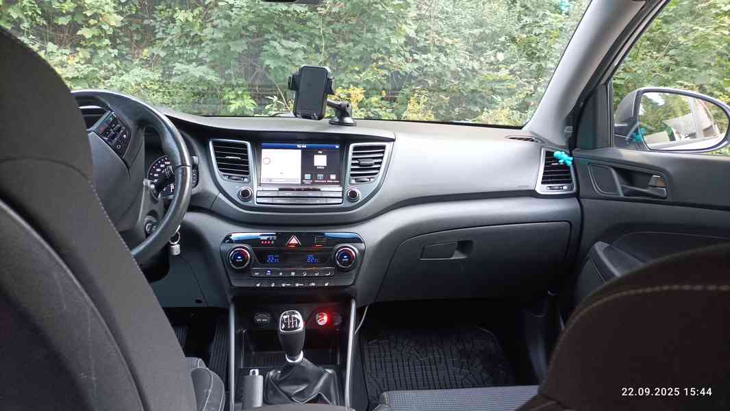 Hyundai Tuson 1,7 CRDI - foto 7
