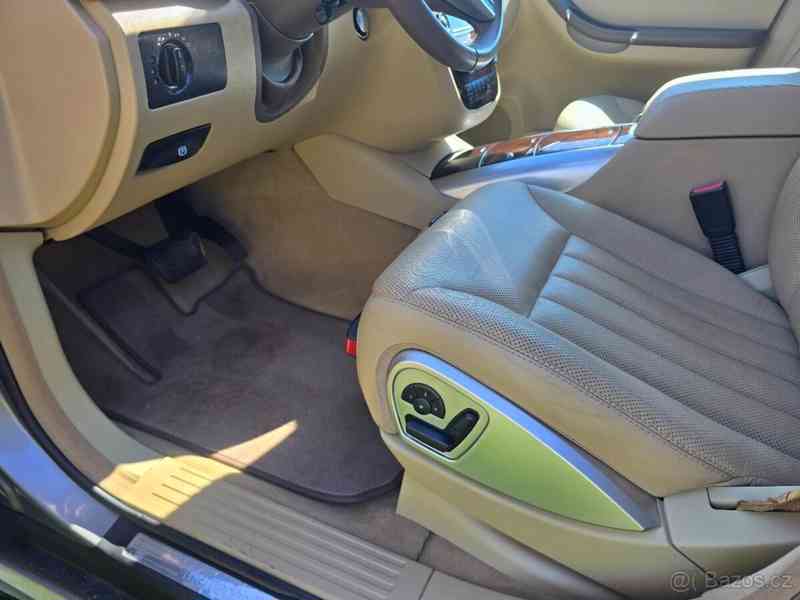 Mercedes-Benz Třídy R R320 CDi - foto 7