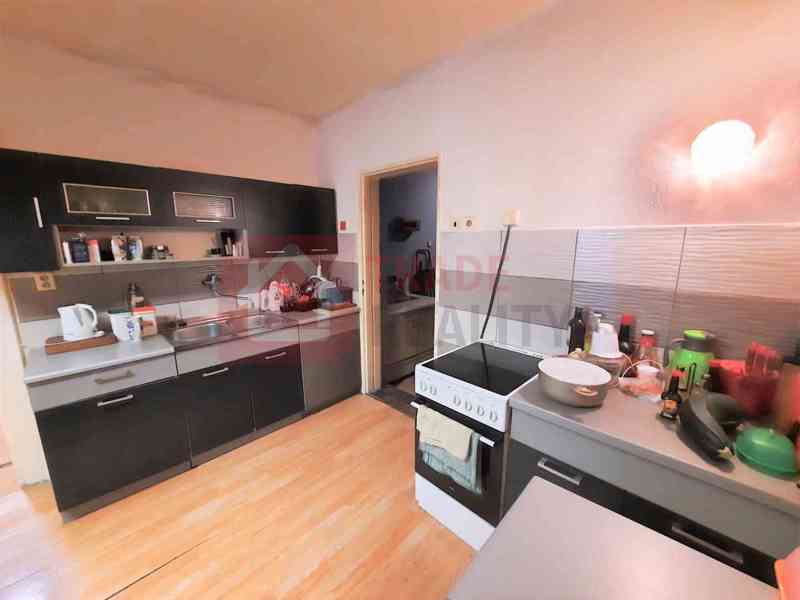 Prodej rodinného domu 320 m²,  Šluknov, okres Děčín - foto 2