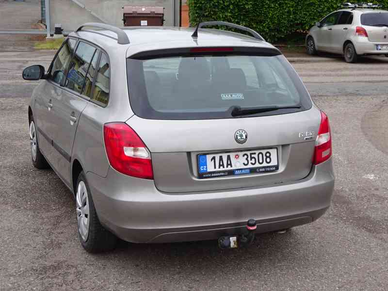 Škoda Fabia 1.2i r.v.Combi 2009 (51 kw) Koupeno v ČR - foto 4