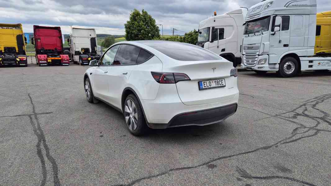 TESLA Model Y AWD Long Range - foto 3