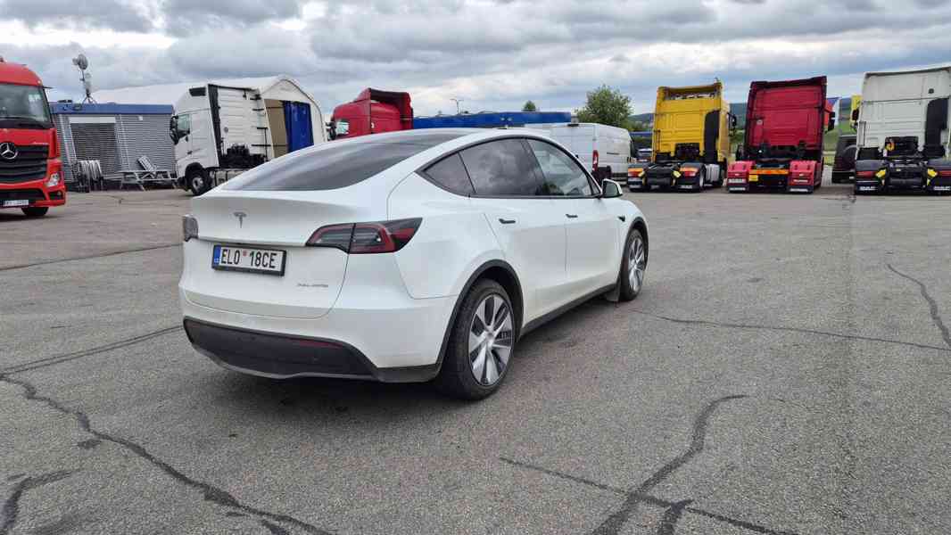 TESLA Model Y AWD Long Range - foto 4